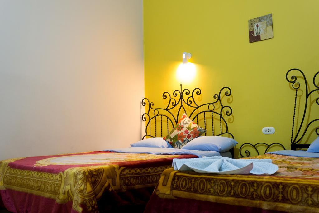 Bella Luna Hostel Cairo Room photo