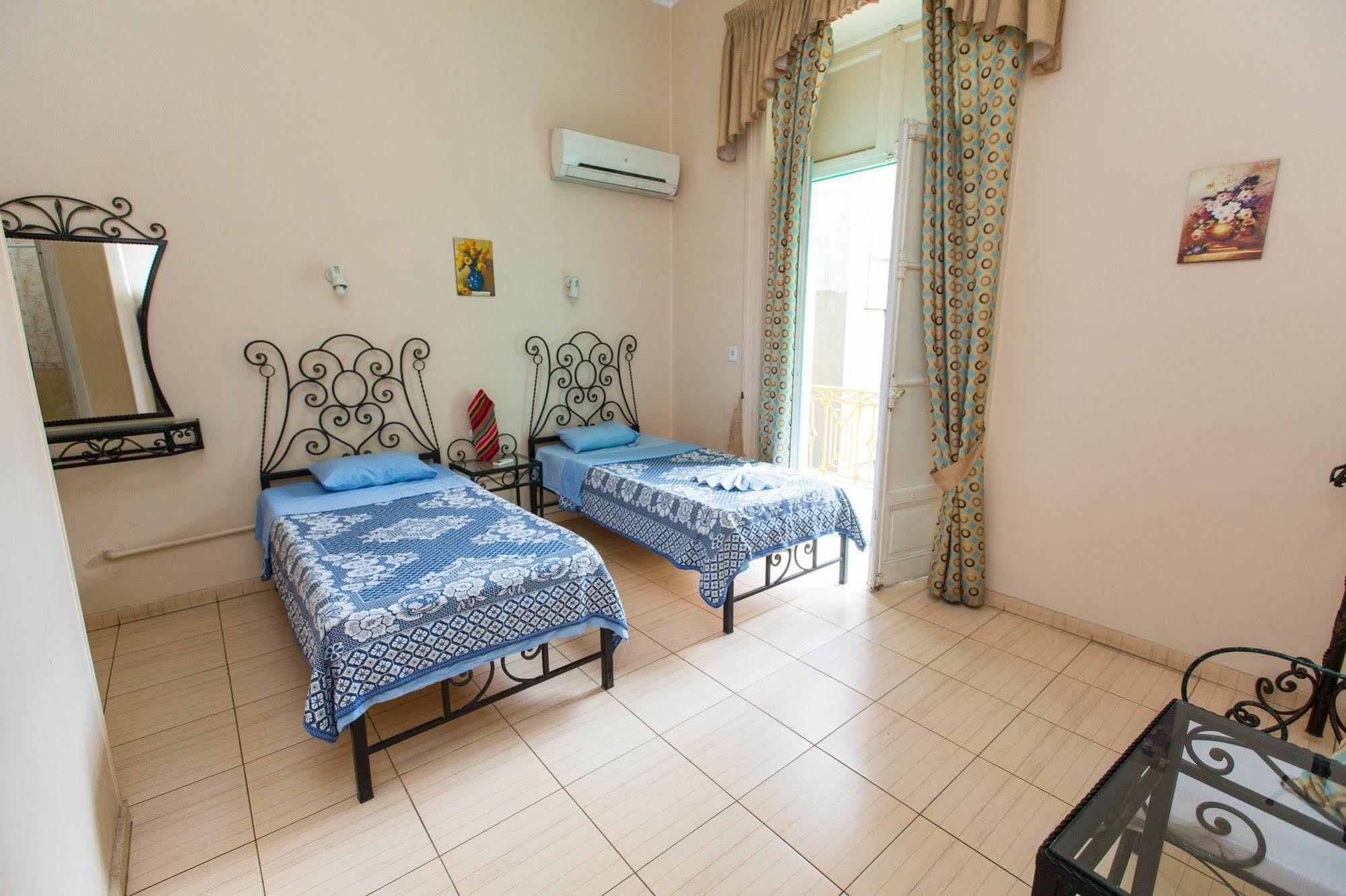 Bella Luna Hostel Cairo Exterior photo